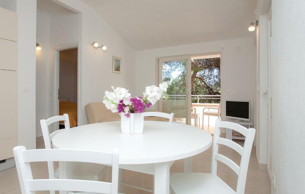 Beautiful Apartment By The Sea Prizba Eksteriør billede